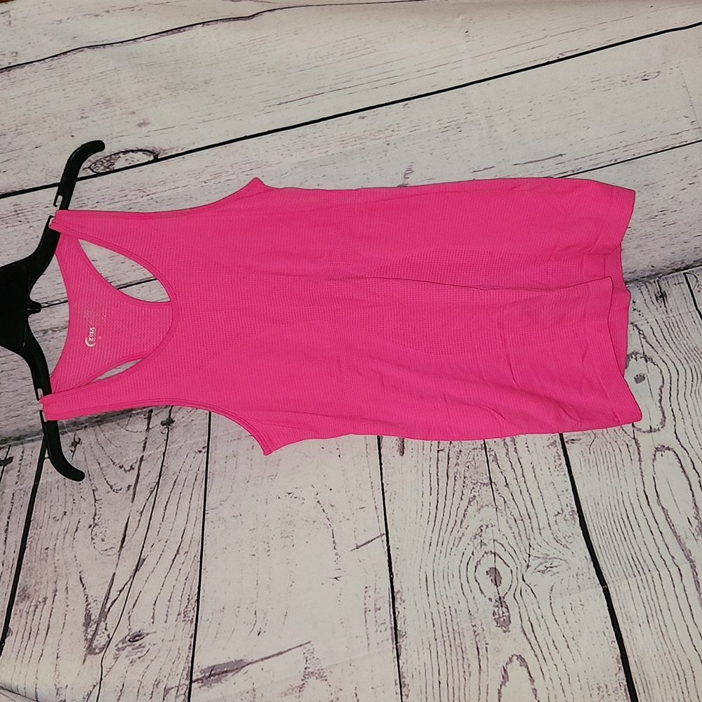 Zyia womans tank top size Medium